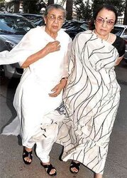 ASHA PAREKH AMPLE GRANNY ARSE
