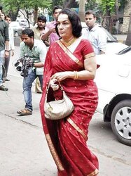 ASHA PAREKH AMPLE GRANNY ARSE