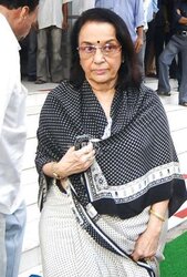 ASHA PAREKH AMPLE GRANNY ARSE