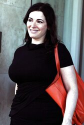 Huge-Chested Brit Celebs - Nigella Lawson