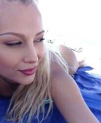 Lora (Laura) Petrescu Romanian singer