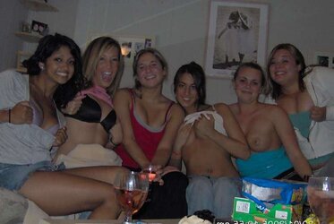 Flash Your Baps