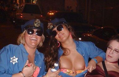 Flash Your Baps