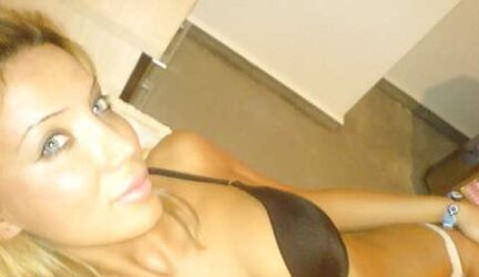 Turkish-Esra-Ceyda Ersoy (Celebrities) Fresh Photo