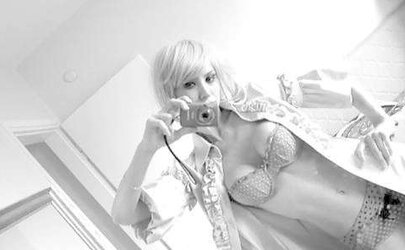 Turkish-Esra-Ceyda Ersoy (Celebrities) Fresh Photo