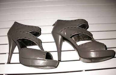 Von Monika die High High-Heeled Shoes