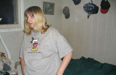 Pregnant amature plumper