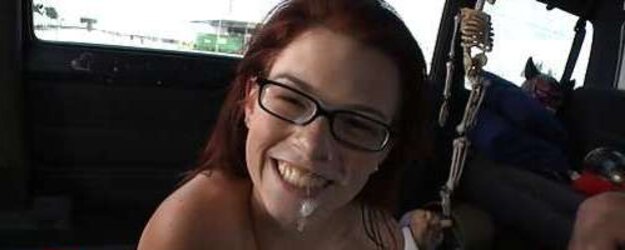 Femmes With Glasses