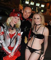 Super-Steamy Emo Gothic Punk Fledgling Stunners