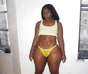 Ebony azz tormentor