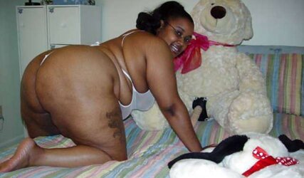 Ghetto butter face PLUMPER