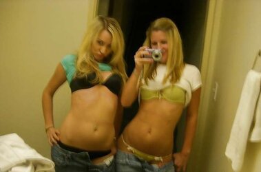 Cute (non bare) ladies