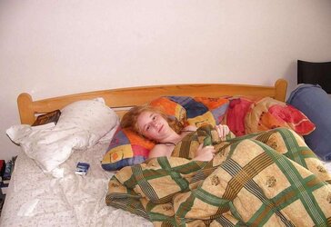 Belle small teenager rousse