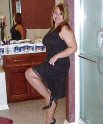 Hotlegs-mature legshow