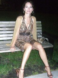 Hotlegs-mature legshow