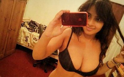 Desi indian femmes