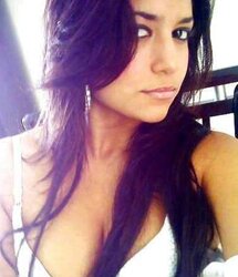Desi Asian Indian Paki slags who enjoy bone
