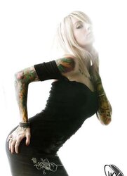 Super-Steamy Tatted Queen Tessa Rae