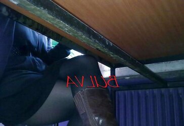 Turkish Teacher Upskirt - Ogretmene Okulda Etek Alti