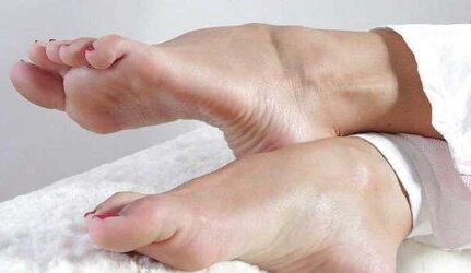 Soles, footjob, solejob VI