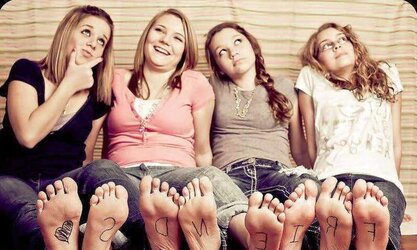Soles, footjob, solejob VI