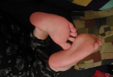 Soles, footjob, solejob VI