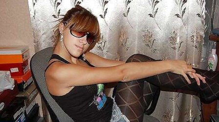 Nylon - upskirt - gam