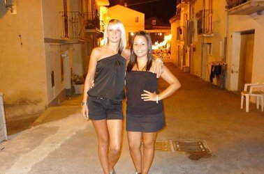 Non Bare Teenager Femmes - Part