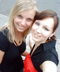 Non Bare Teenager Femmes - Part