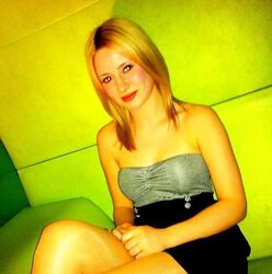 Non Bare Teenager Femmes - Part