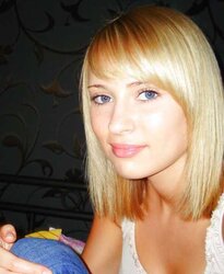 Non Bare Teenager Femmes - Part
