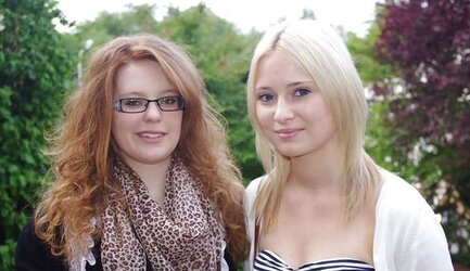 Non Bare Teenager Femmes - Part