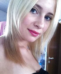Non Bare Teenager Femmes - Part