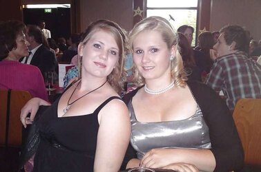 Non Bare Teenager Femmes - Part