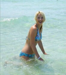 Non Bare Teenager Femmes - Part