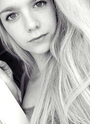 Facebook-Youthfull Femmes(17,legitimate years)