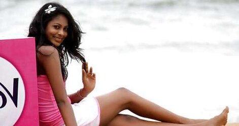 Sri lankan Splendid Gams (Woman)