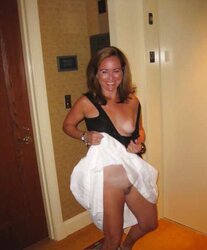 Wedding Ring Cheaters #122: Wives showcase it all