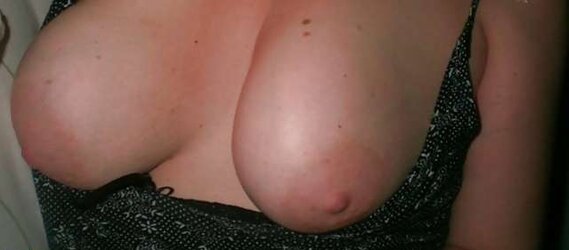PEITOS DE ESPOSAS GOSTOSAS