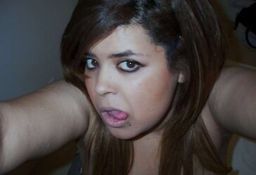 Pute francaise beurette french Karima algerienne portugaise