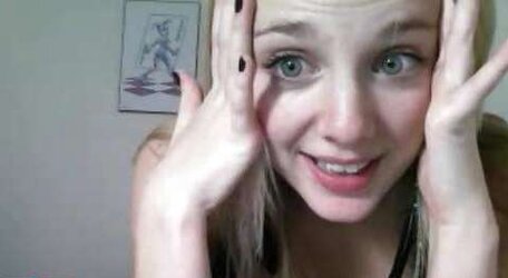 Super-Steamy Cam teenager From SmutDates