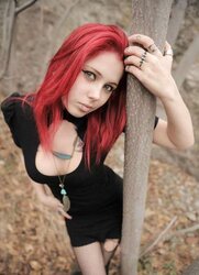 Stunning crimson goes (13)