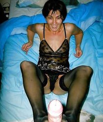 Amateurs in Dark-Hued Tights