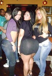 Bootyful breezies