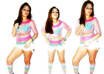 Karina torrid stunner