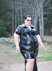 Mature-PLUMPER-ladie