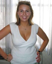 Cleavages, decolletes, downblouse,
