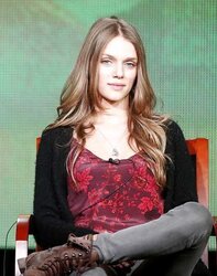 Tracy Spiridakos