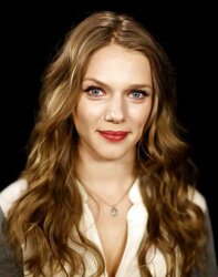 Tracy Spiridakos