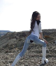 Queens in denim XXXIV